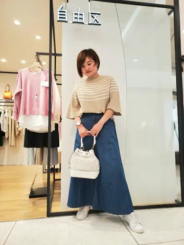 自由区 eri コーディネート画像