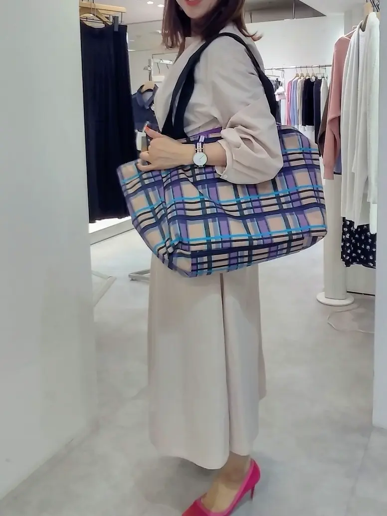 自由区 東 コーディネート画像