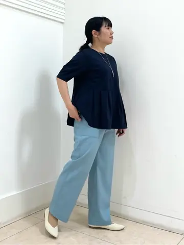 自由区 misato コーディネート画像