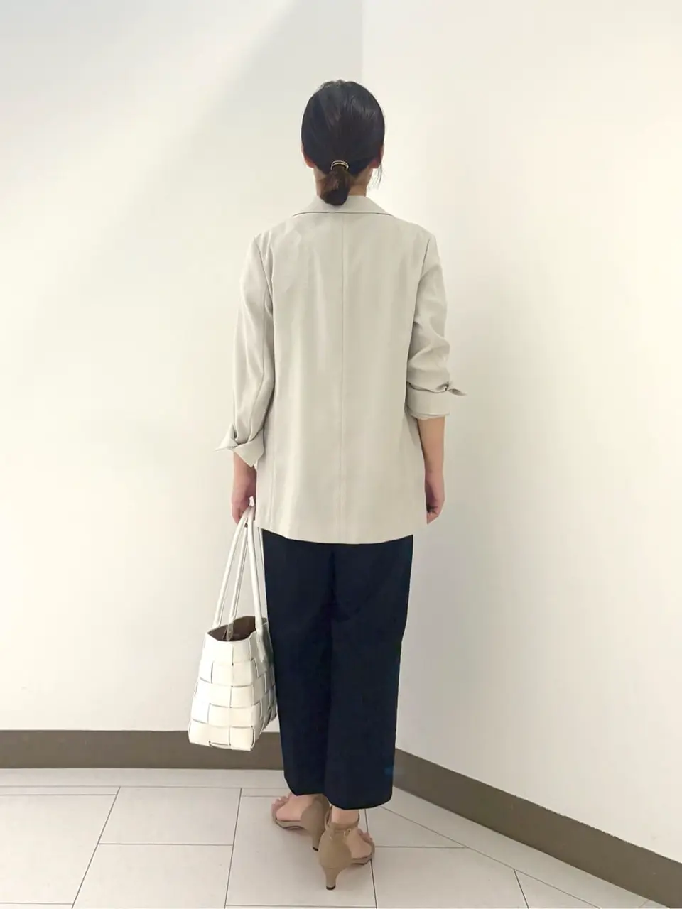 自由区 南 コーディネート画像