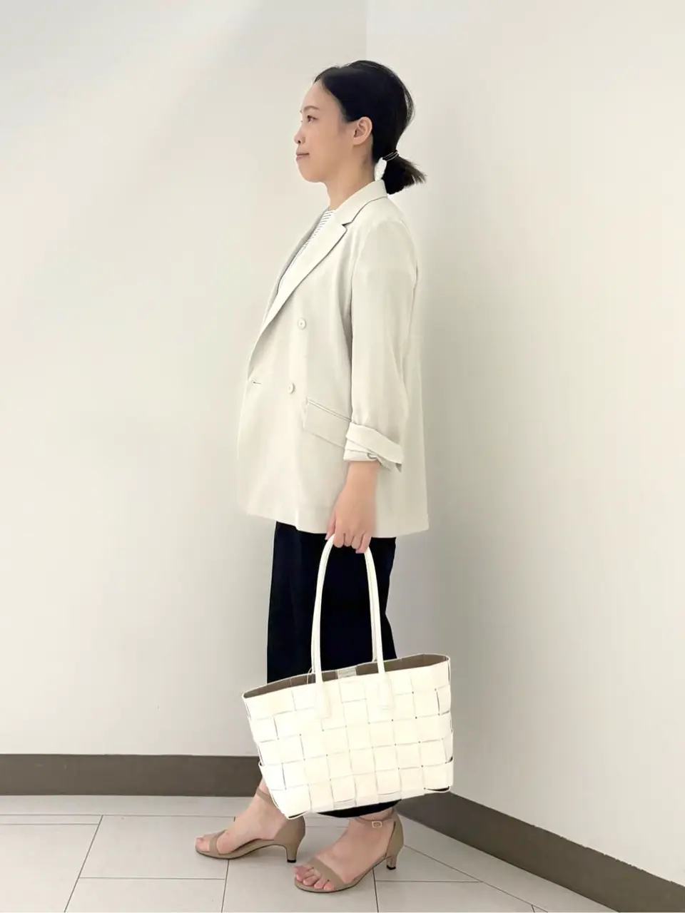 自由区 南 コーディネート画像