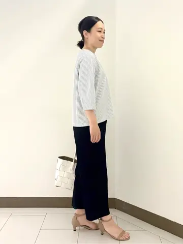 自由区 南 コーディネート画像