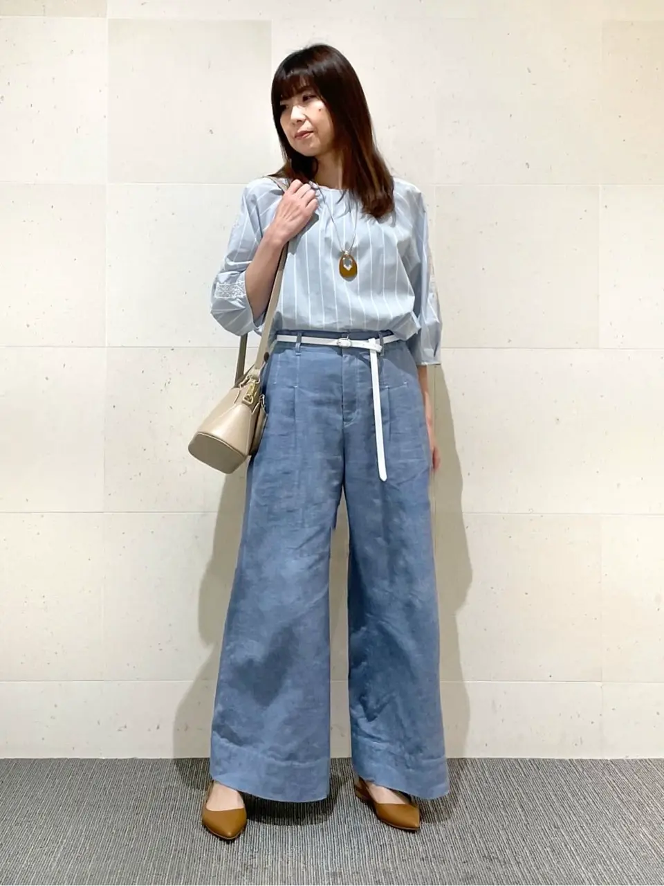 自由区  若旅 コーディネート画像