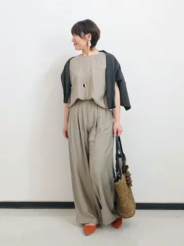 自由区 近藤 コーディネート画像