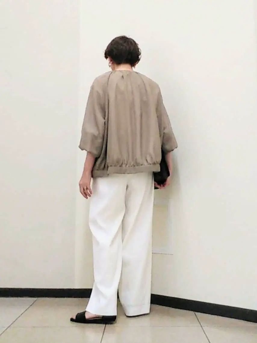 自由区 浅野 コーディネート画像