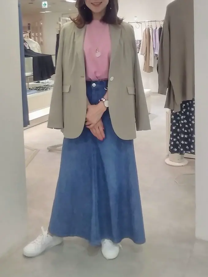 自由区 東 コーディネート画像