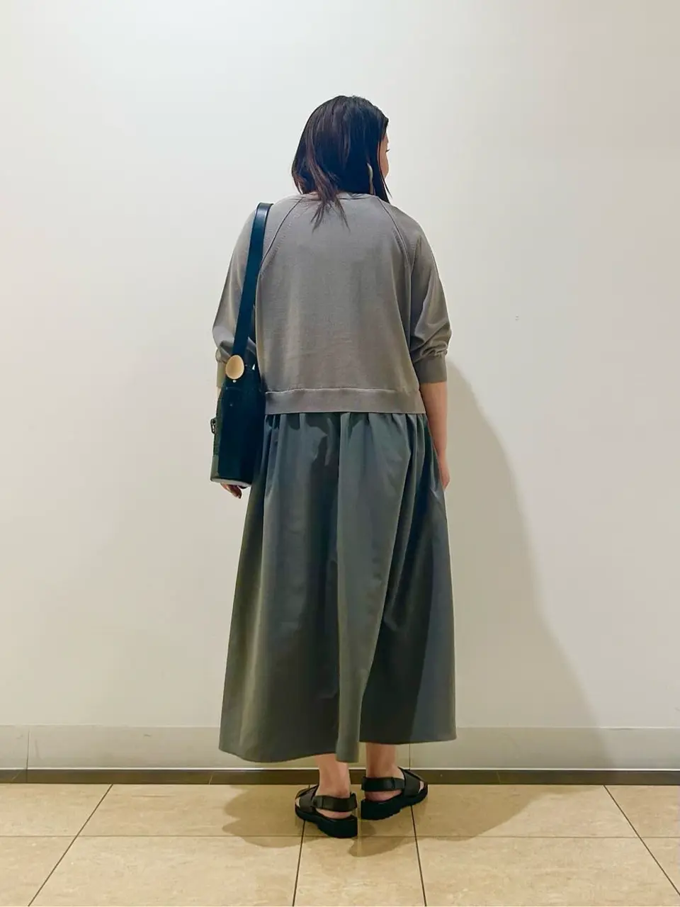 自由区 藤﨑 コーディネート画像