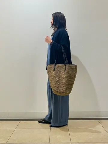 自由区 藤﨑 コーディネート画像