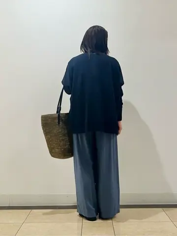 自由区 藤﨑 コーディネート画像