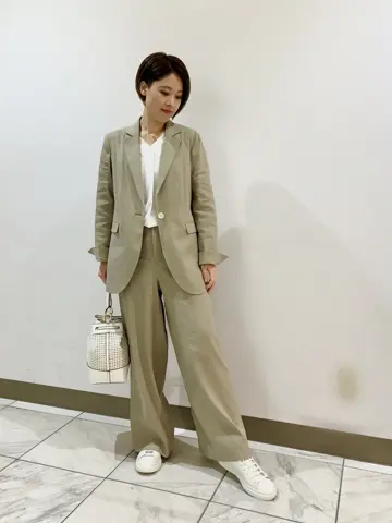 自由区 冨樫 コーディネート画像