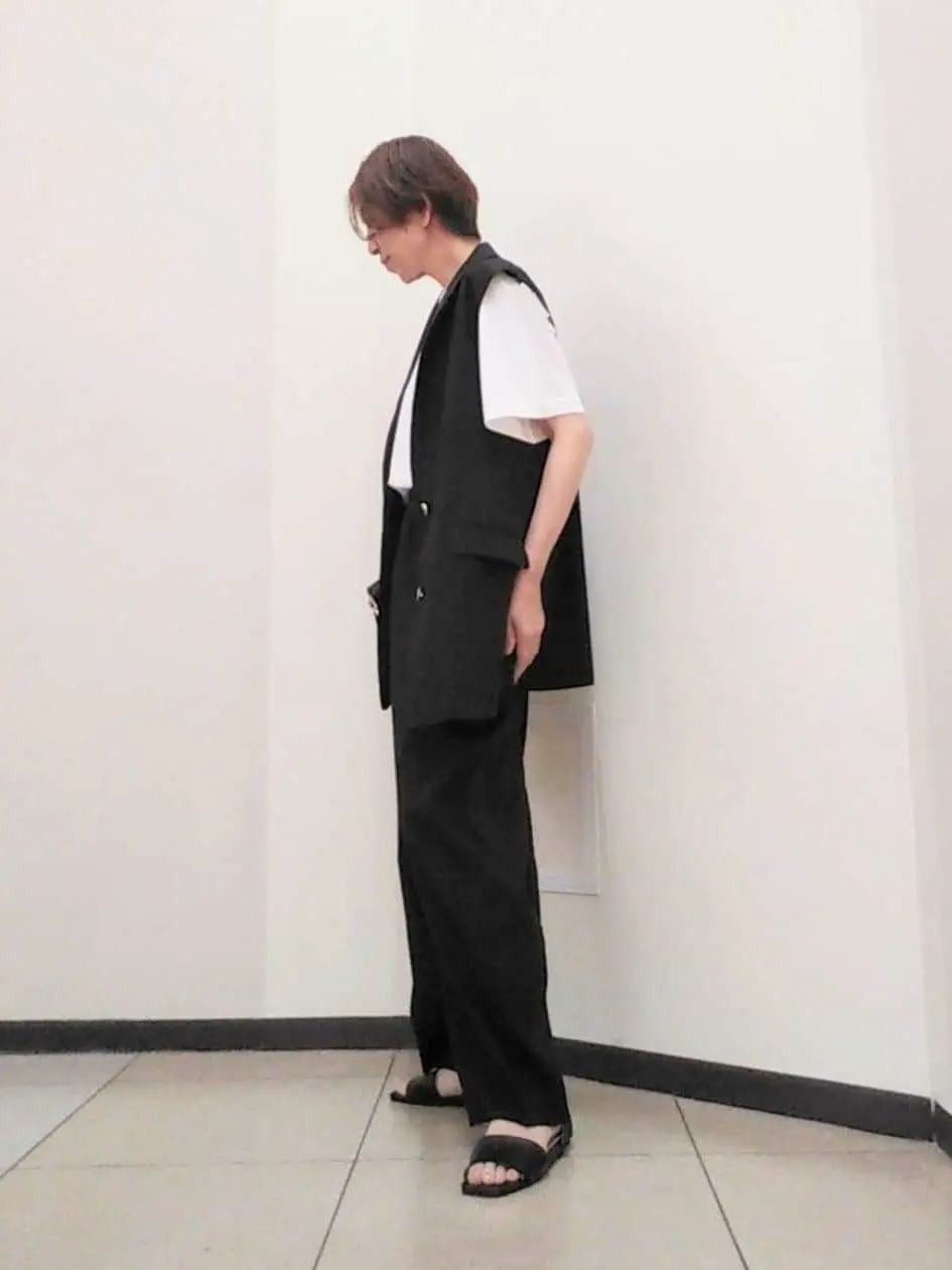 自由区 浅野 コーディネート画像