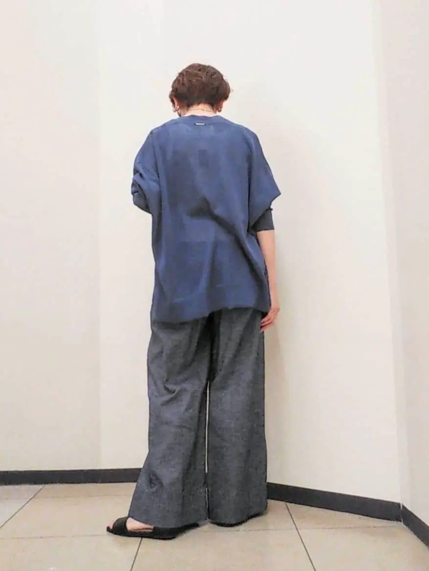 自由区 浅野 コーディネート画像