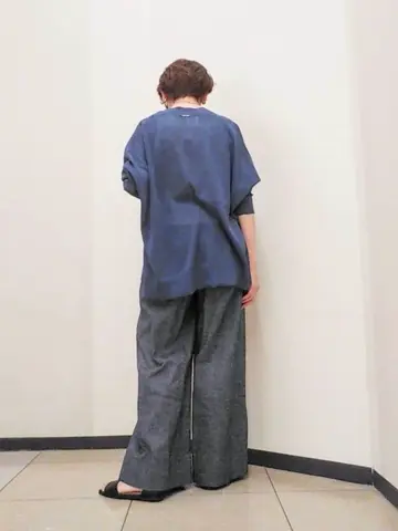 自由区 浅野 コーディネート画像