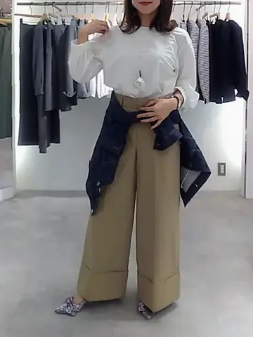 自由区 東 コーディネート画像