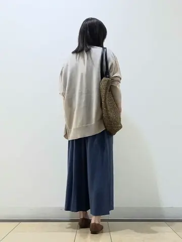 自由区 中川 コーディネート画像