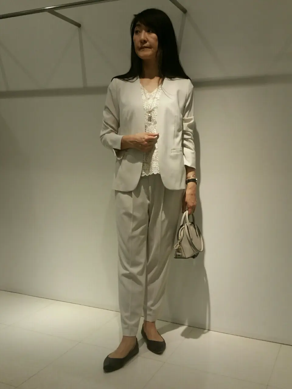  新保 コーディネート画像