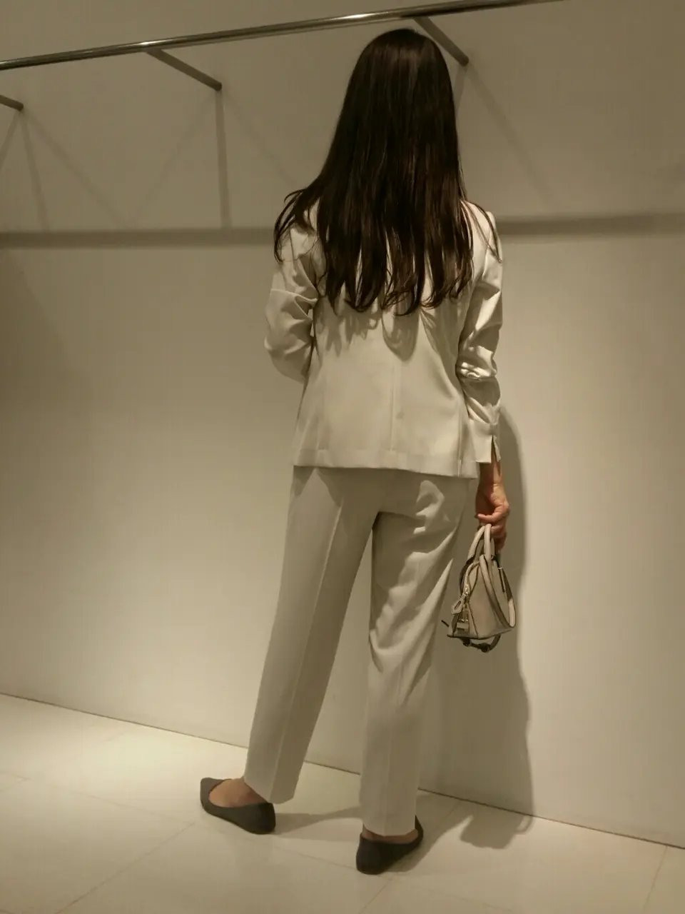 自由区 新保 コーディネート画像