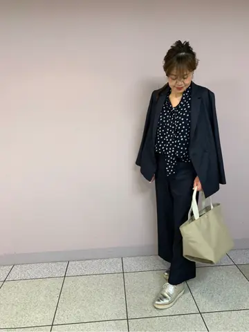 自由区 小森 コーディネート画像