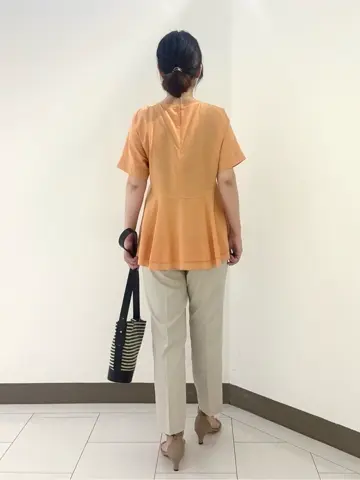 自由区 南 コーディネート画像