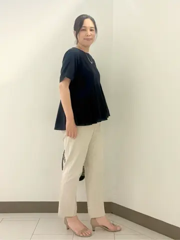 自由区 南 コーディネート画像