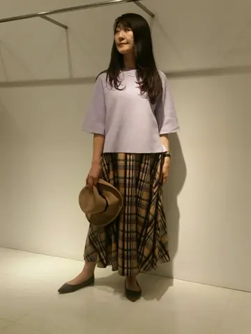 自由区 新保 コーディネート画像