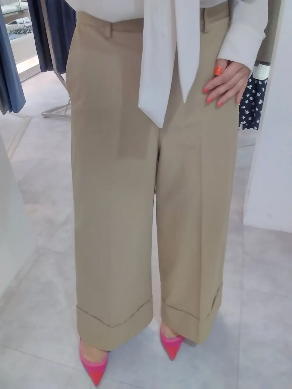 自由区 東 コーディネート画像