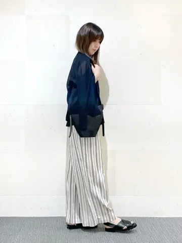 自由区  若旅 コーディネート画像