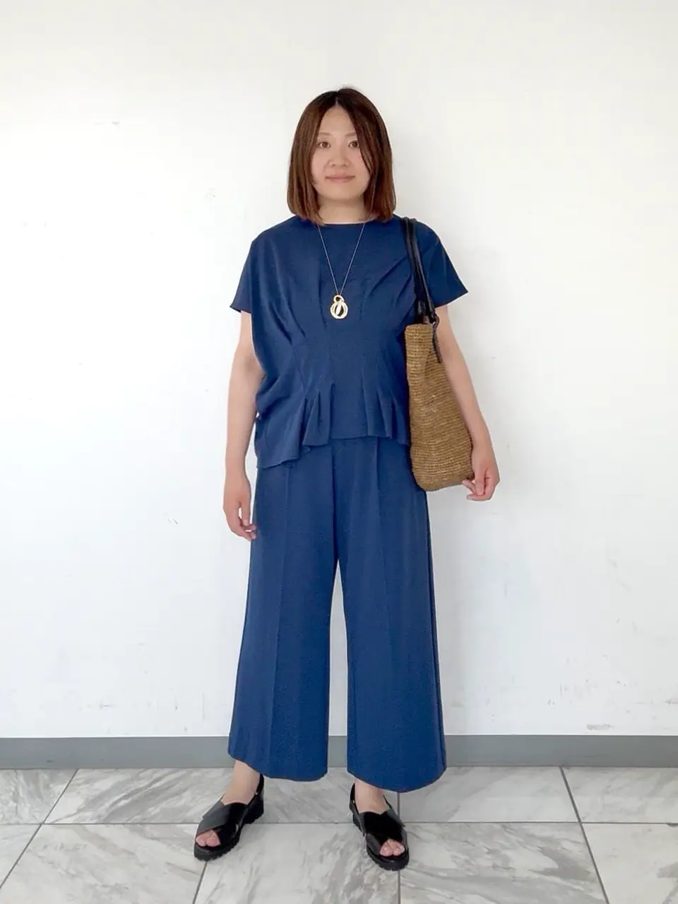 自由区 宮野 コーディネート画像