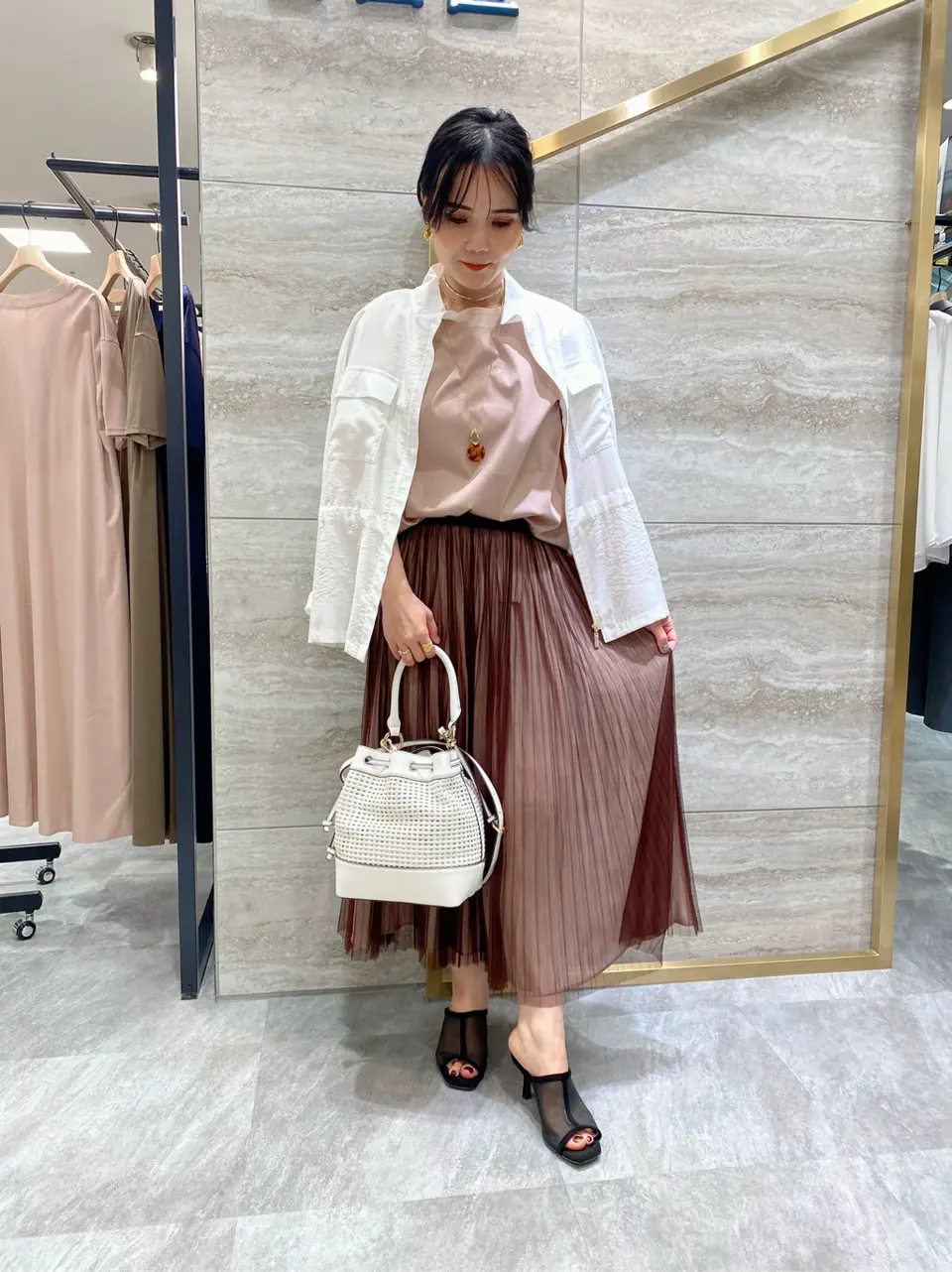 自由区 松本 コーディネート画像