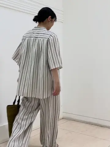 自由区 misato コーディネート画像