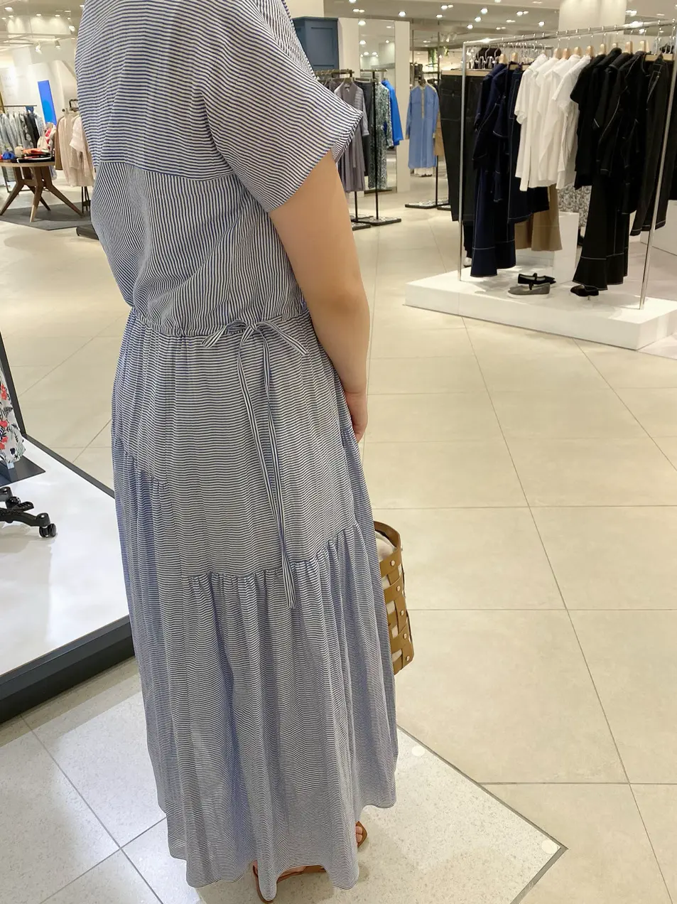 自由区 桑原 コーディネート画像