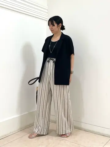 自由区 misato コーディネート画像