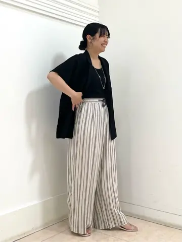 自由区 misato コーディネート画像