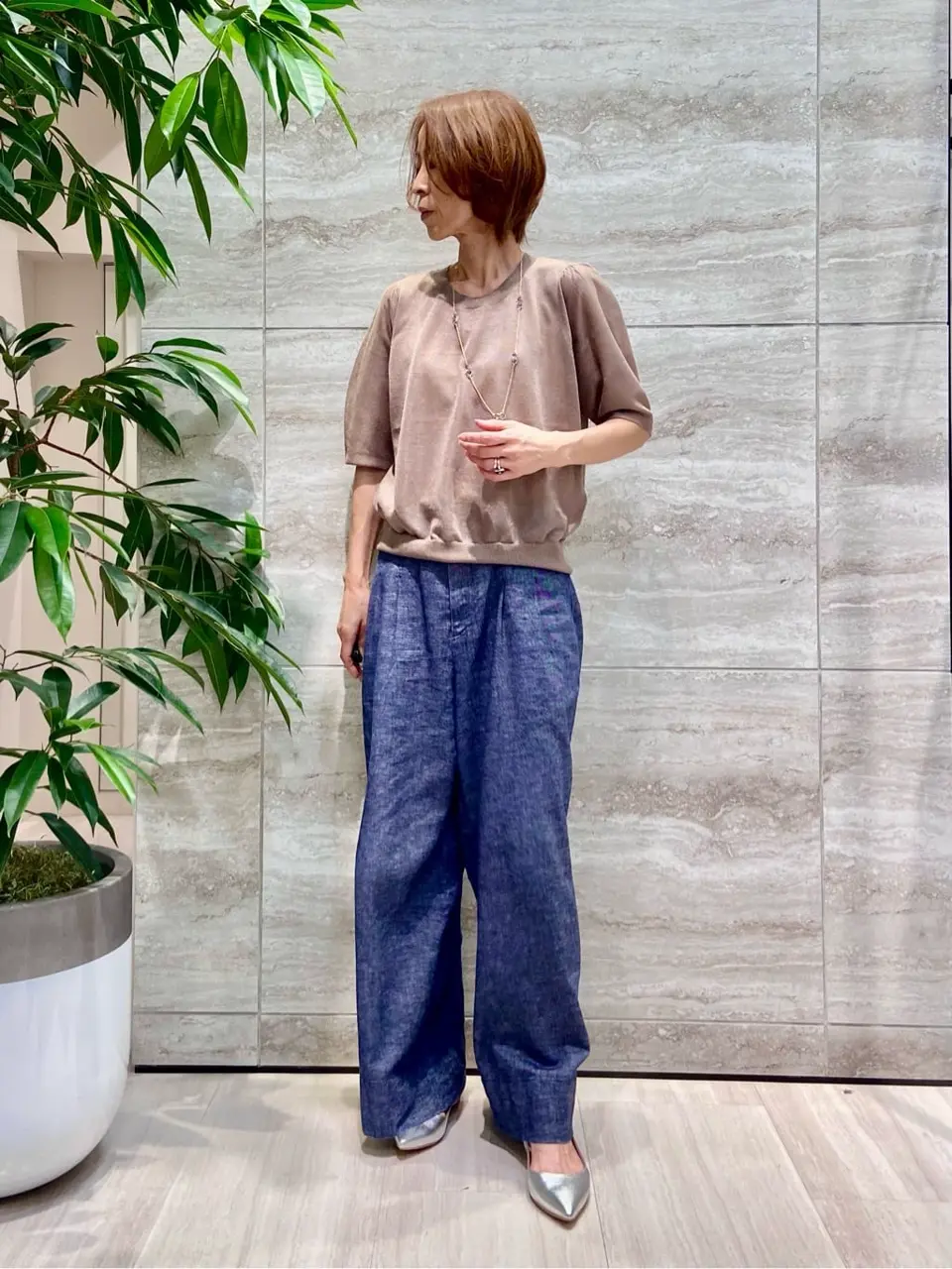 自由区 Ishii コーディネート画像