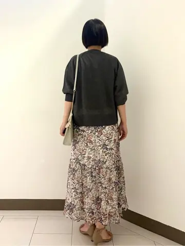 自由区 南 コーディネート画像