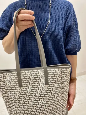 自由区 スタッフ コーディネート画像