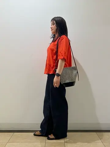 自由区 藤﨑 コーディネート画像