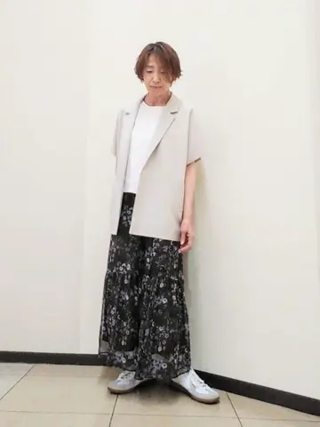 自由区 浅野 コーディネート画像