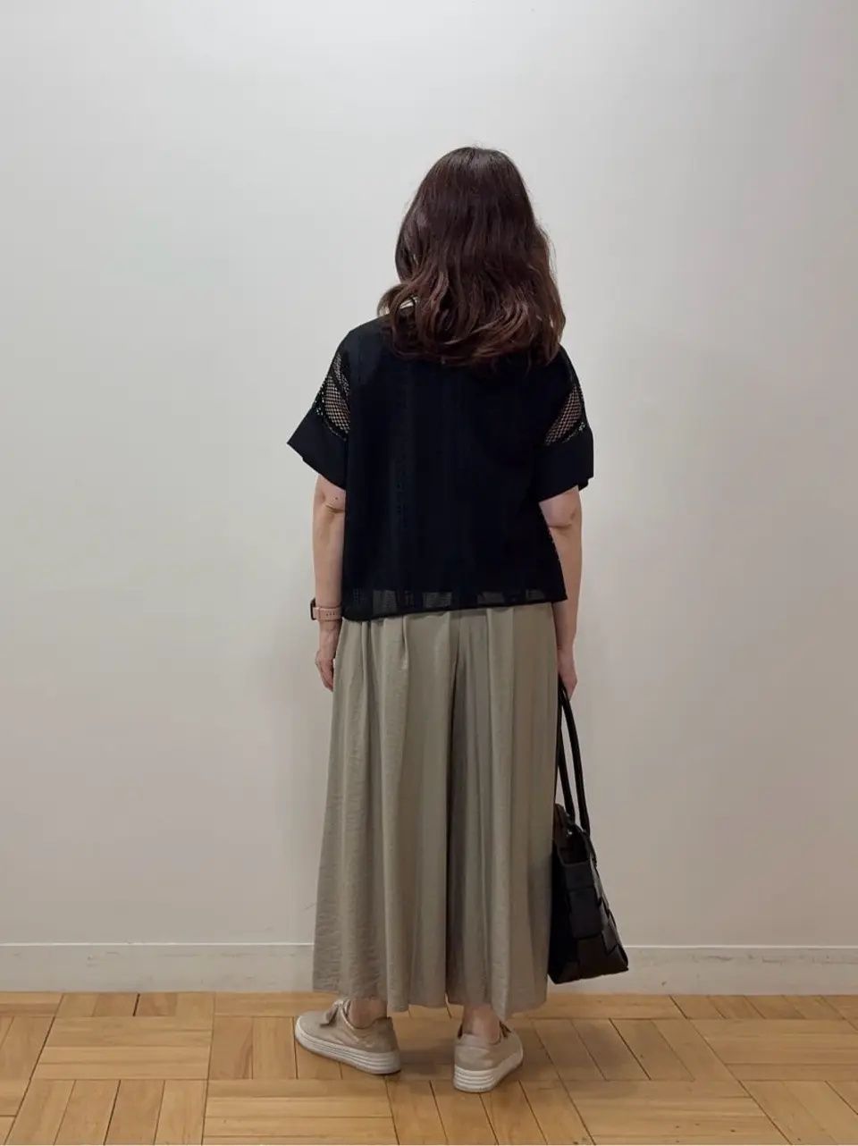 自由区 白戸 コーディネート画像