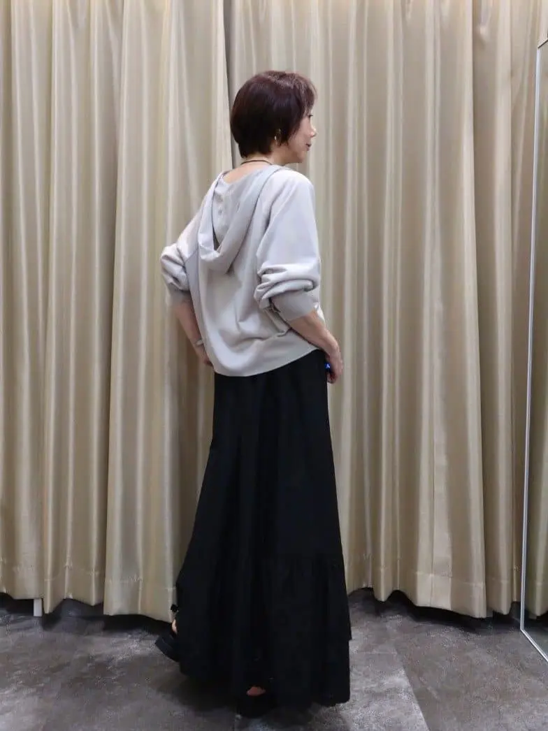 自由区 鶴田 コーディネート画像