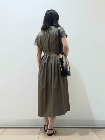 自由区 中川 コーディネート画像