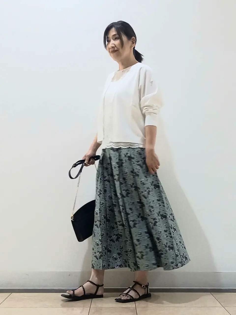 自由区 中川 コーディネート画像