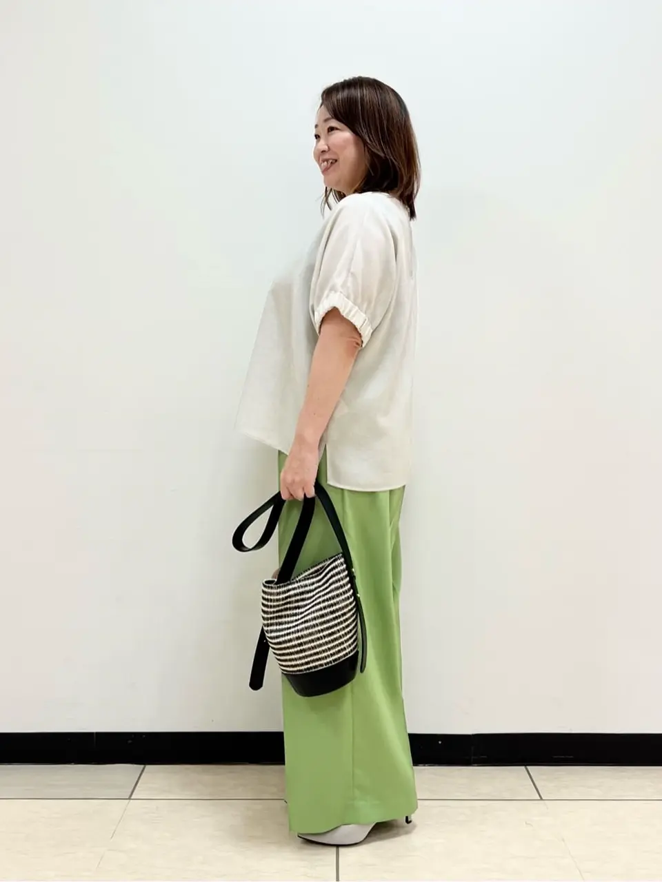 自由区 伊藤 コーディネート画像