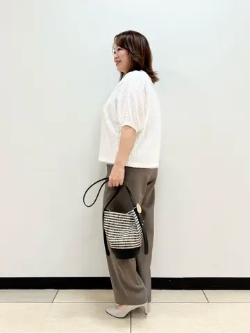 自由区 伊藤 コーディネート画像