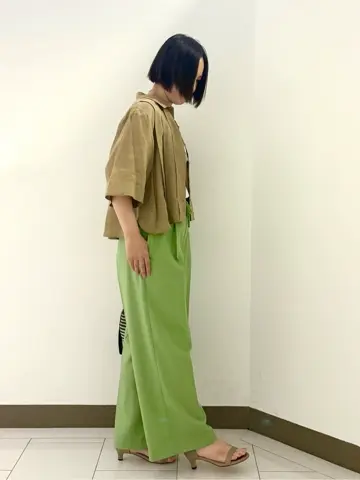 自由区 南 コーディネート画像