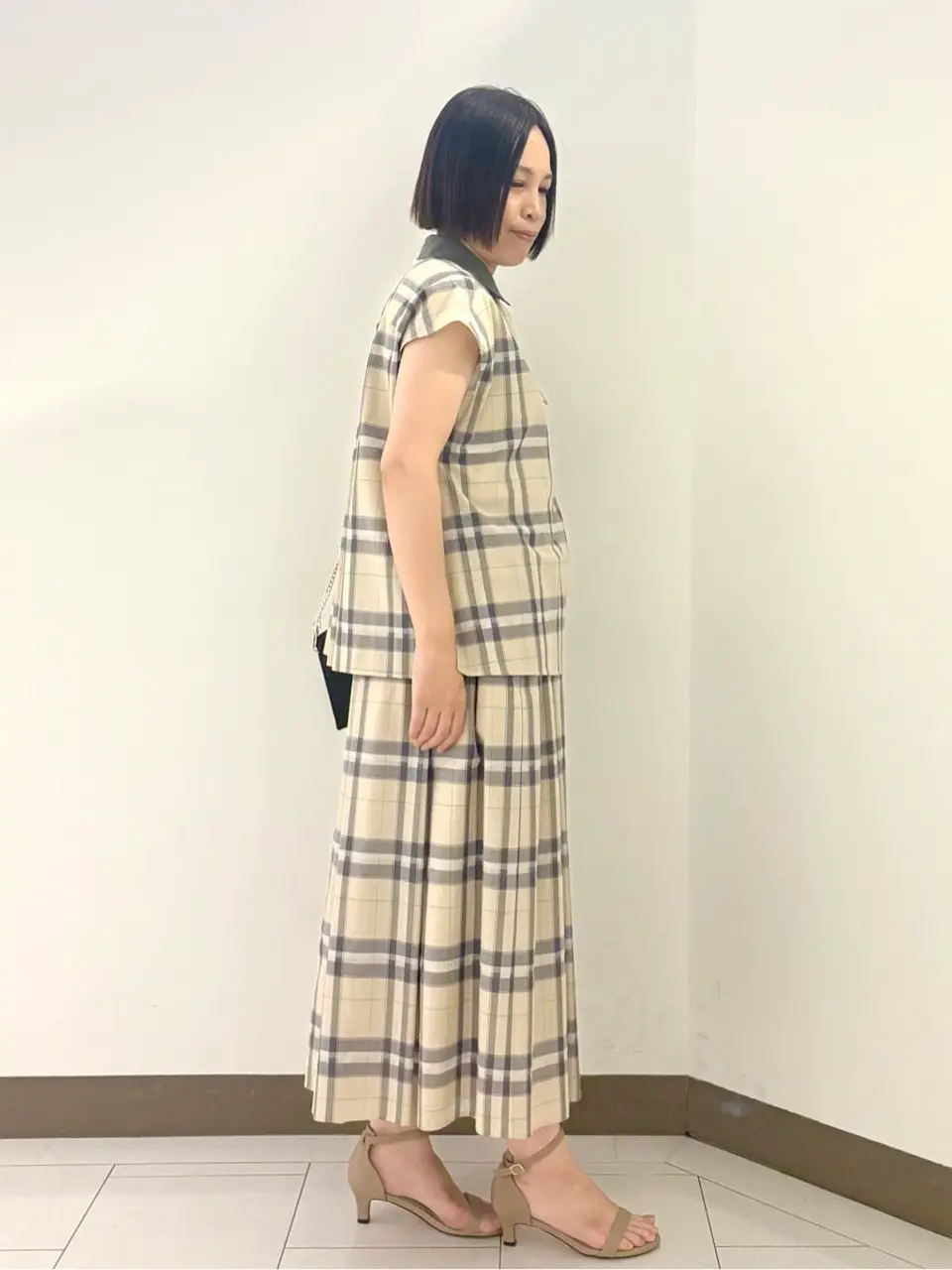 自由区 南 コーディネート画像