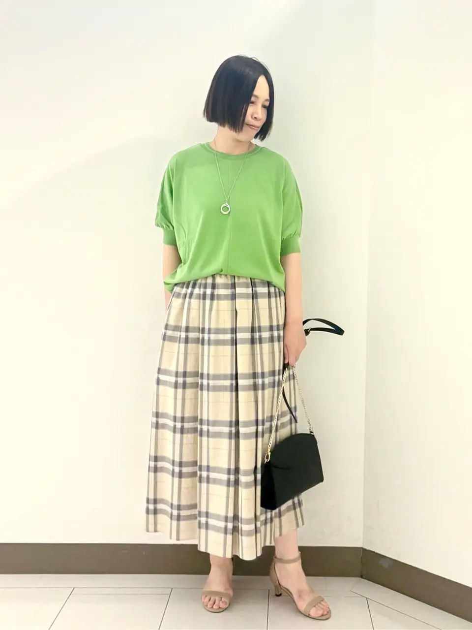 自由区 南 コーディネート画像