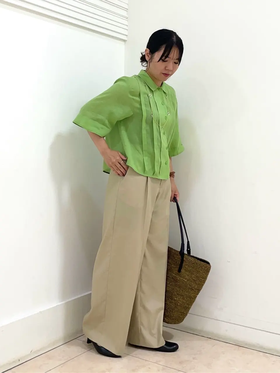 自由区 misato コーディネート画像