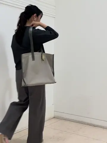 自由区 misato コーディネート画像