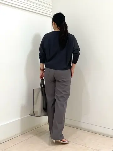 自由区 misato コーディネート画像